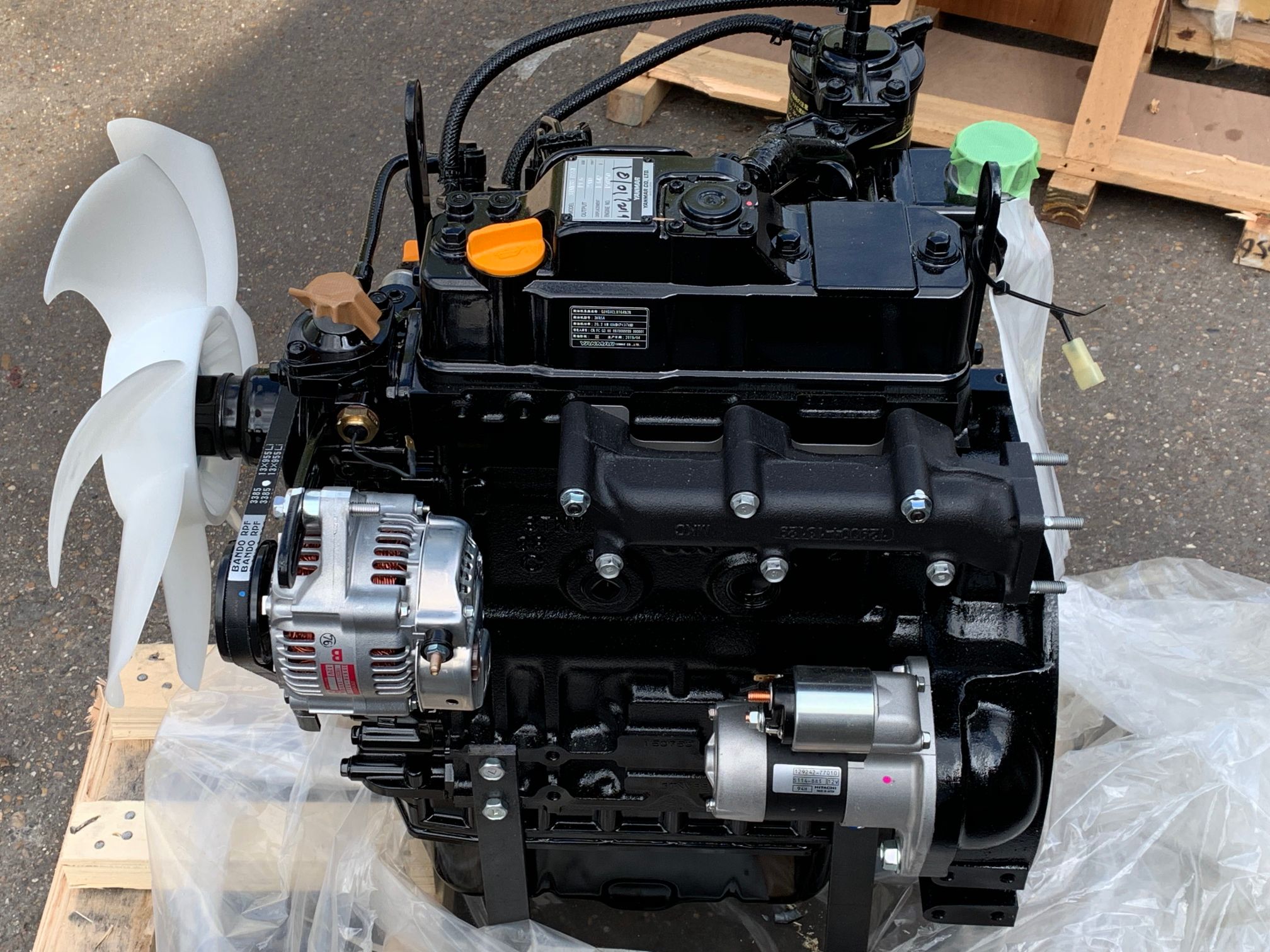 komatsu 3D88 engine
