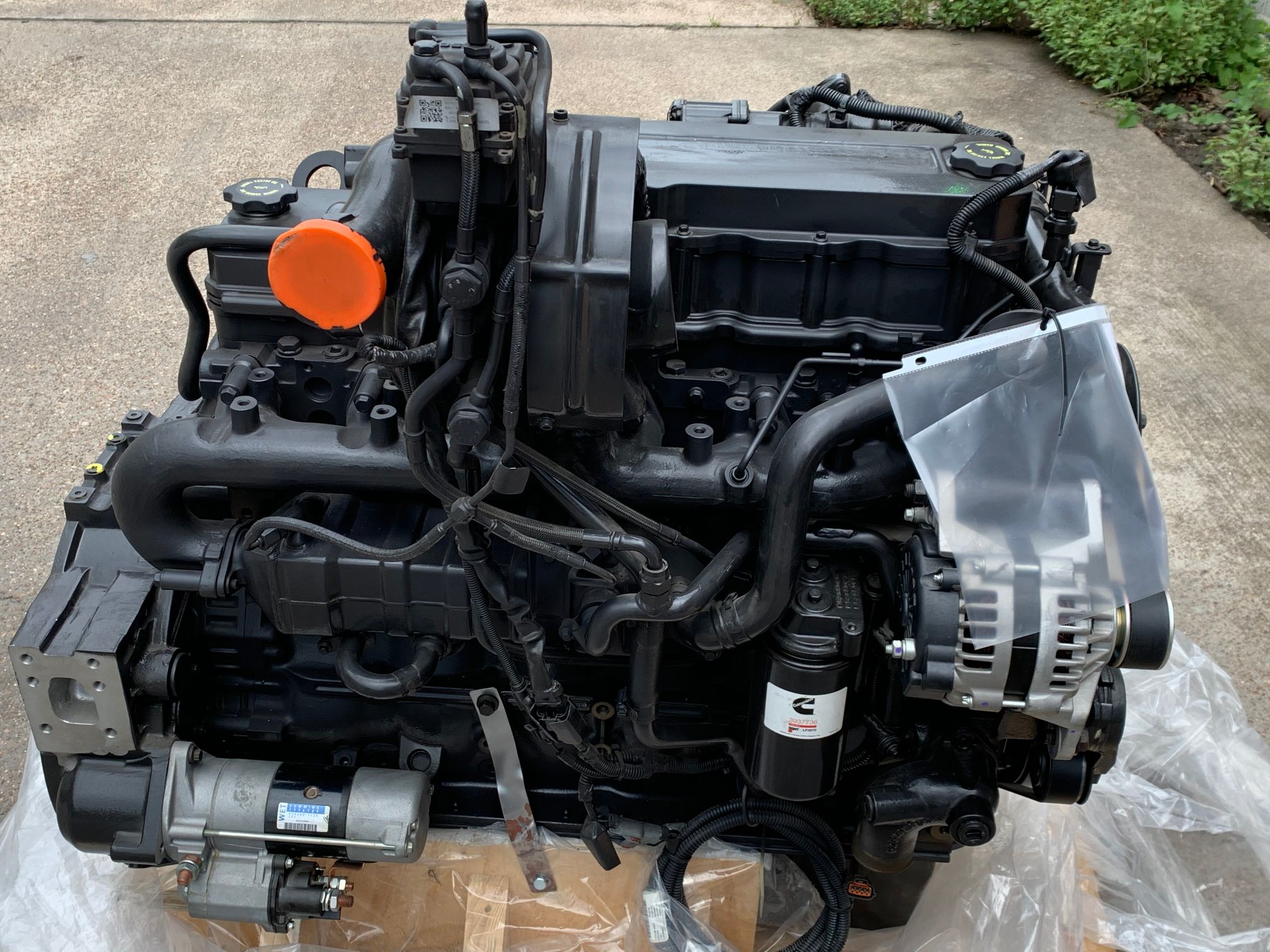 Cummins QSB 6.7 engine