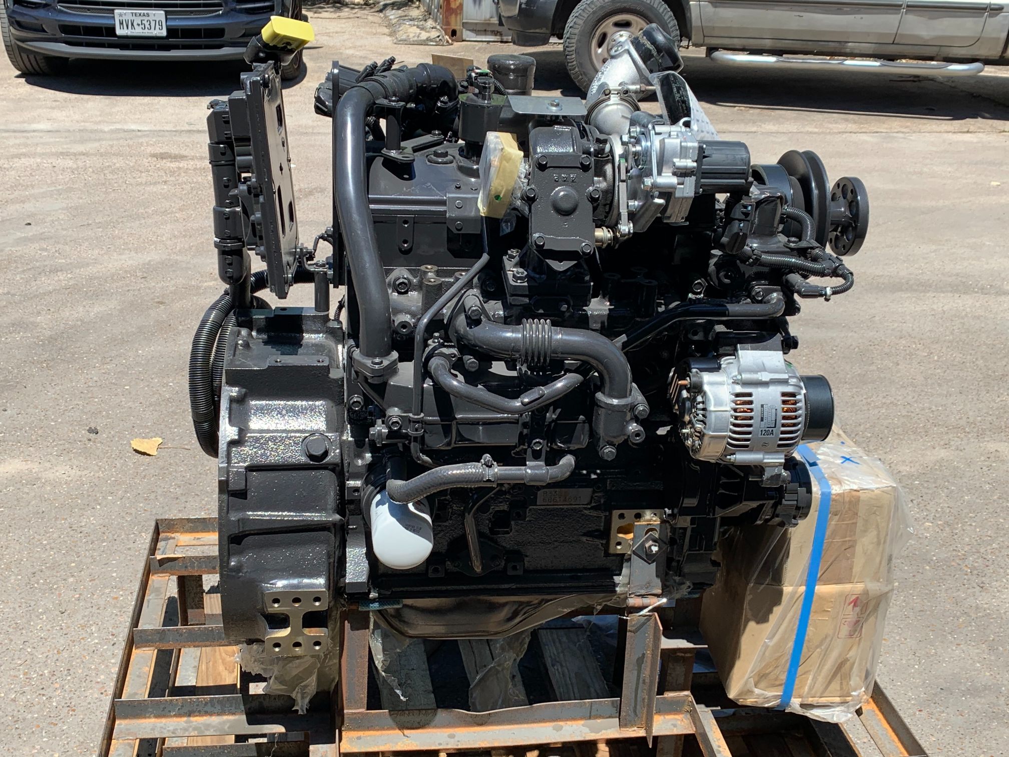 Komatsu SAA4D95LE-6 engine 