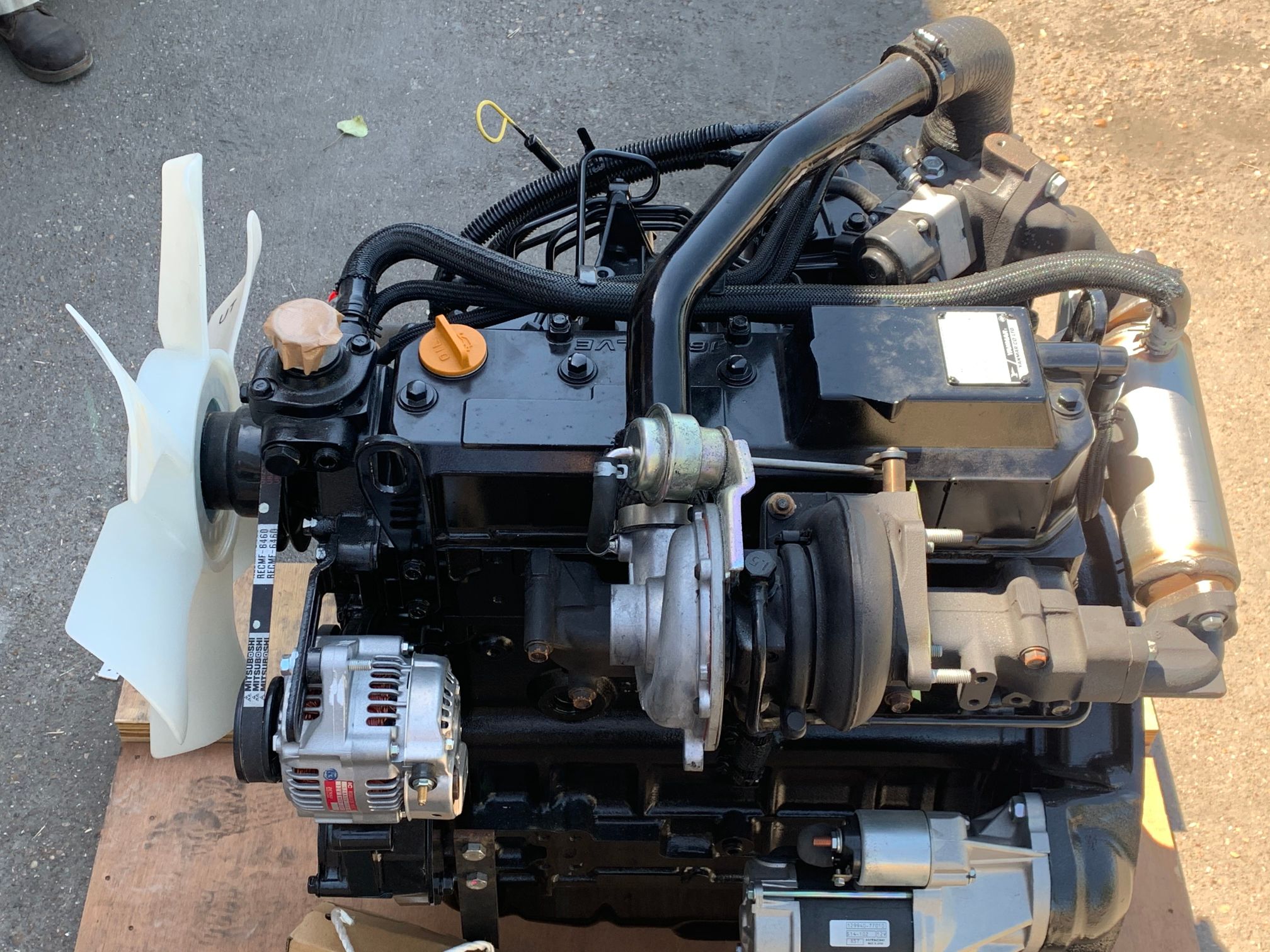 Yanmar 4TNV98T engine for Takeuchi TB285