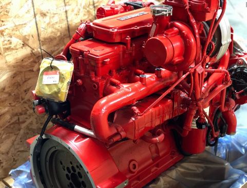 Cummins QSL9 engine