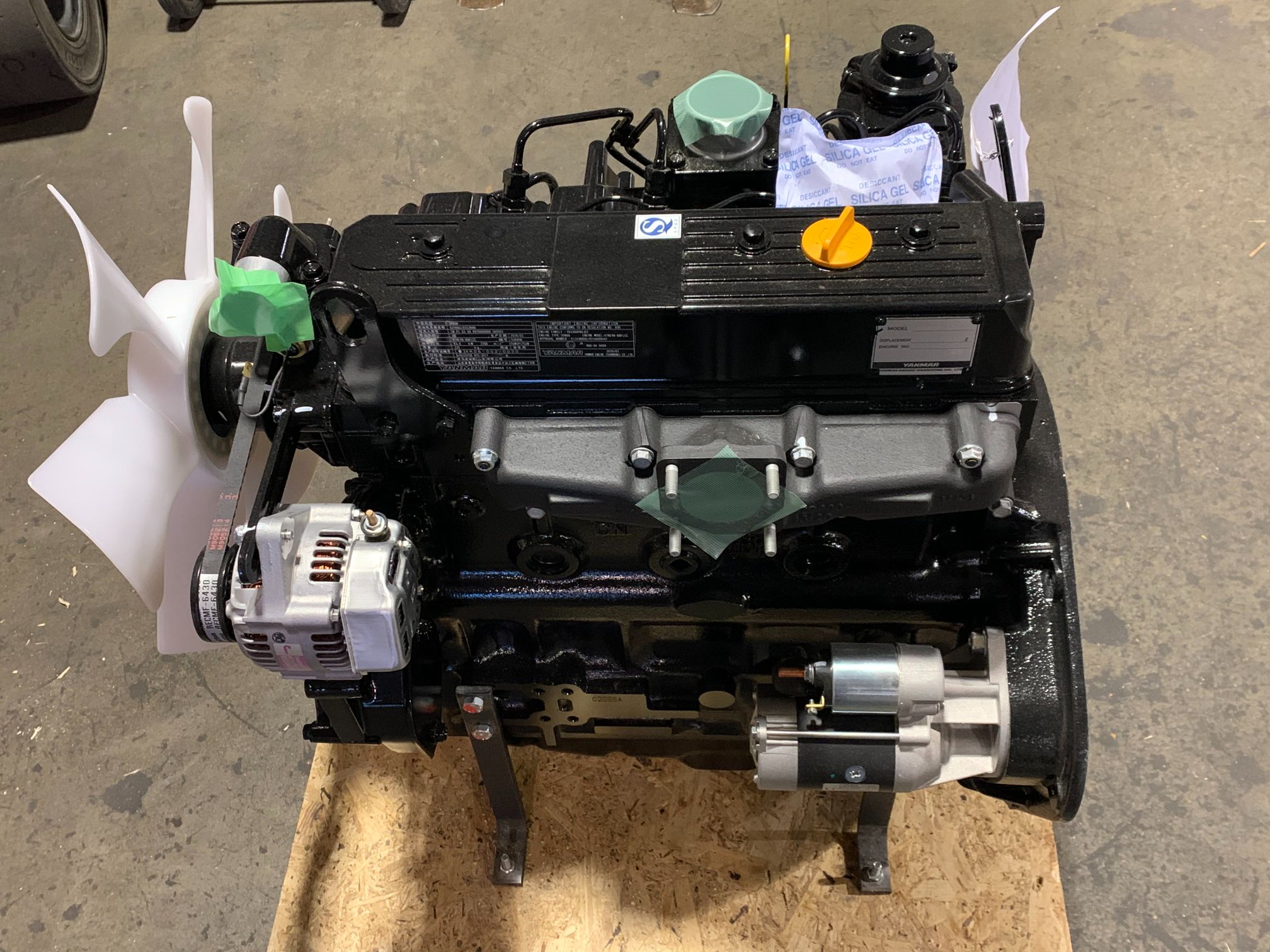 Yanmar 4TNE98 engine
