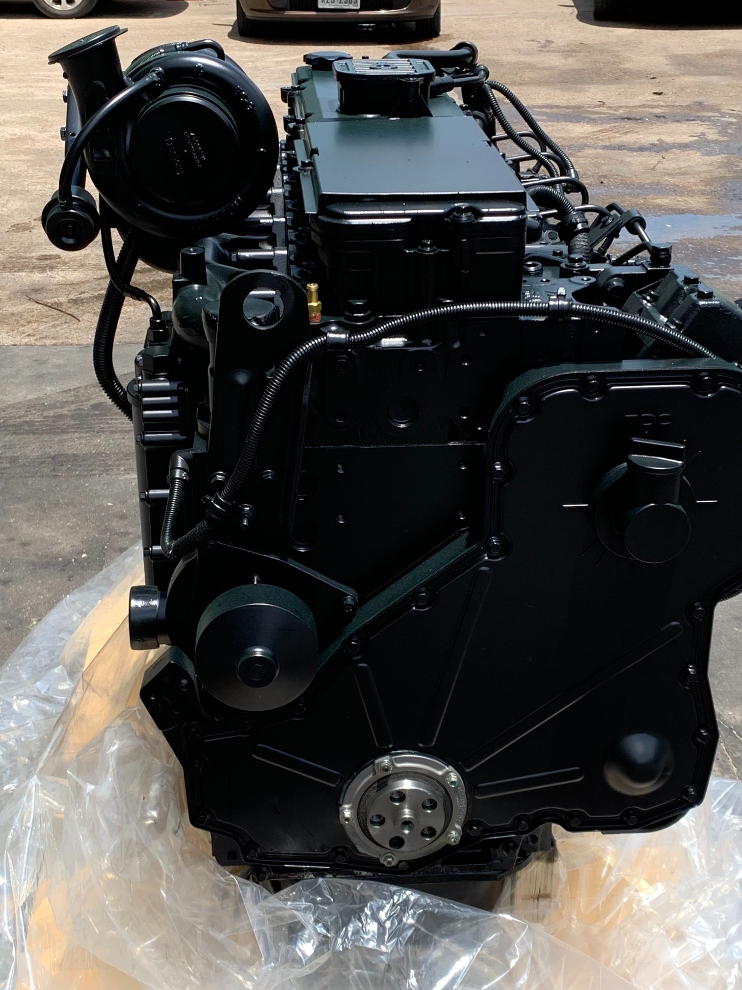 Komatsu SAA6D114E-6 engine