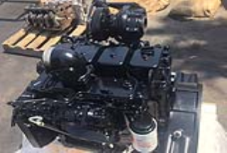 Case 4T-390 engine