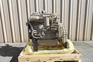 Komatsu SAA4D107E-1 engine