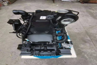 Cummins QSB 6.7 engine