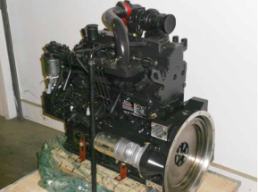 Komatsu SAA4D95LE engine