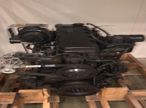 Cummins QSB6.7 engine