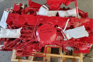 Cummins 6CT engine
